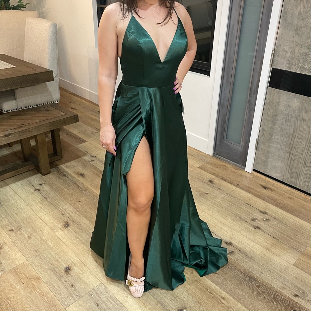 Emerald Green floor length gown perfect for prom or wedding
